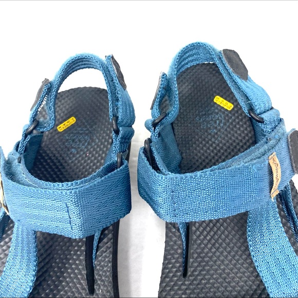 Free Waters - Picture 8 of 8